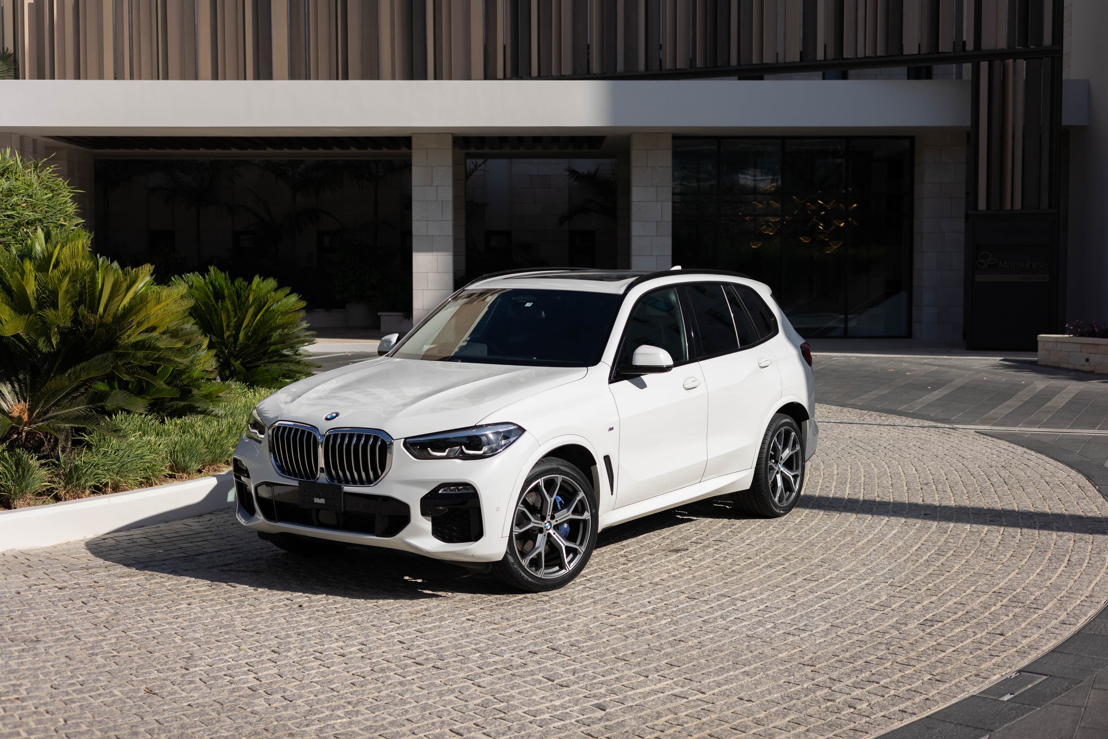 BMW X5 - Exterior