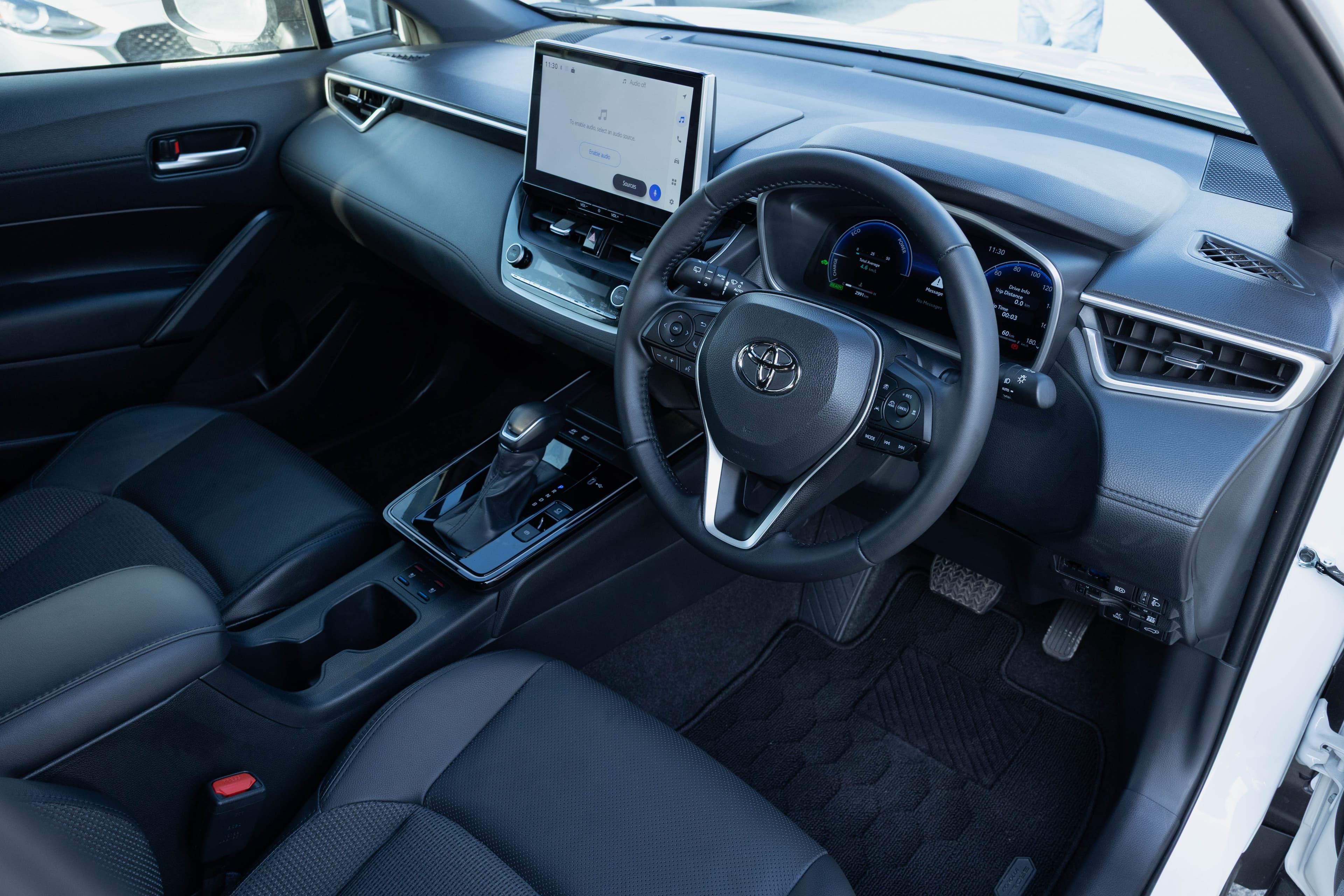 Toyota Corolla Cross - Interior