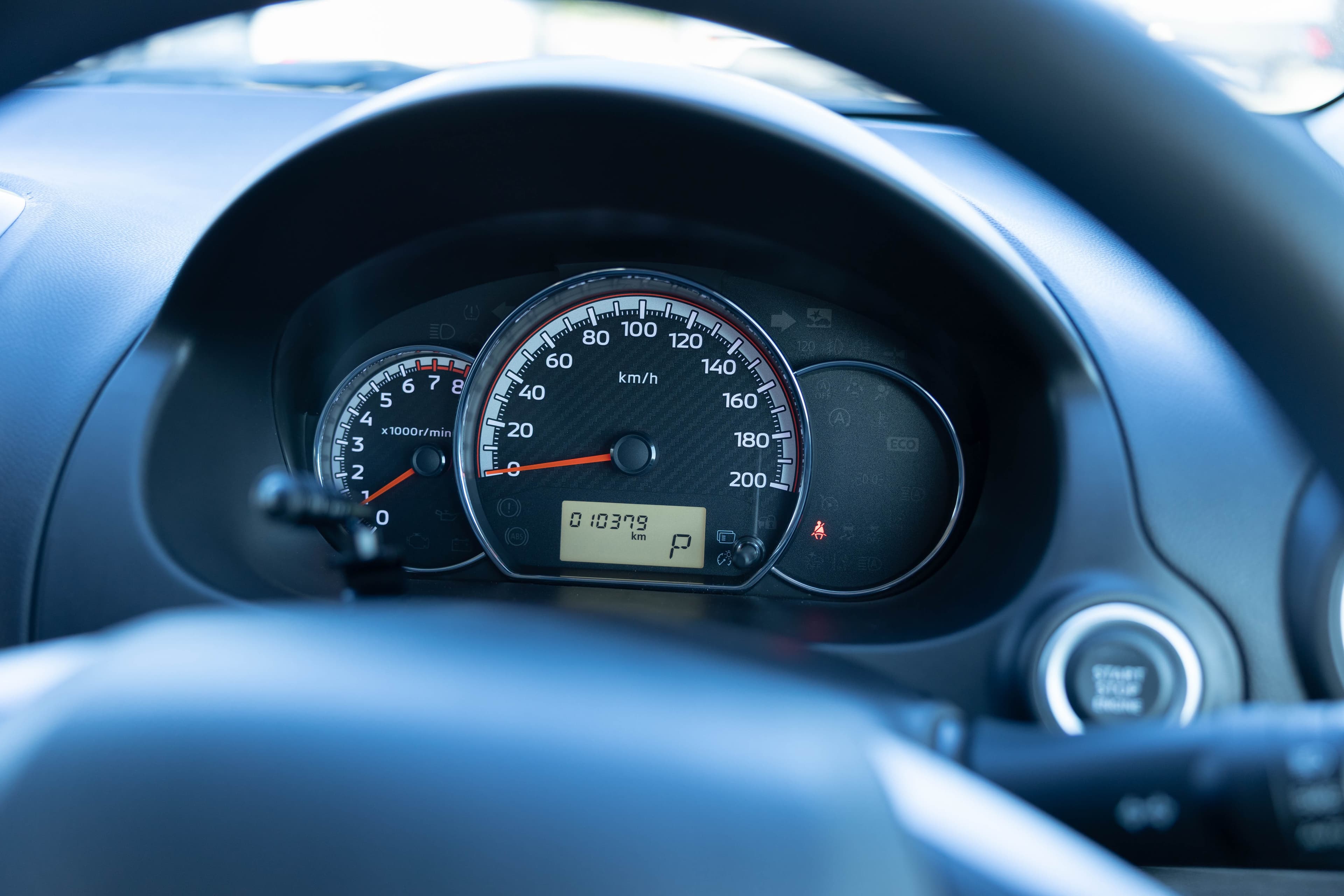 Mitsubishi Mirage - Interior